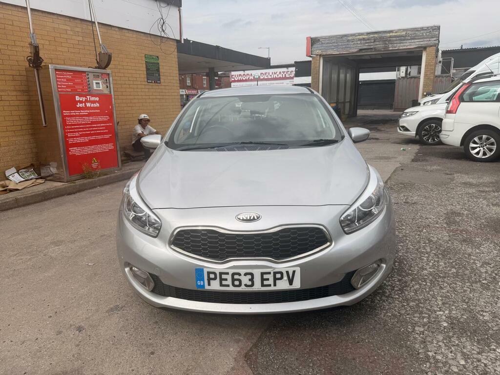 Kia Ceed 1.6 Crdi Ecodynamics 2 Euro 5 S S Silver #2