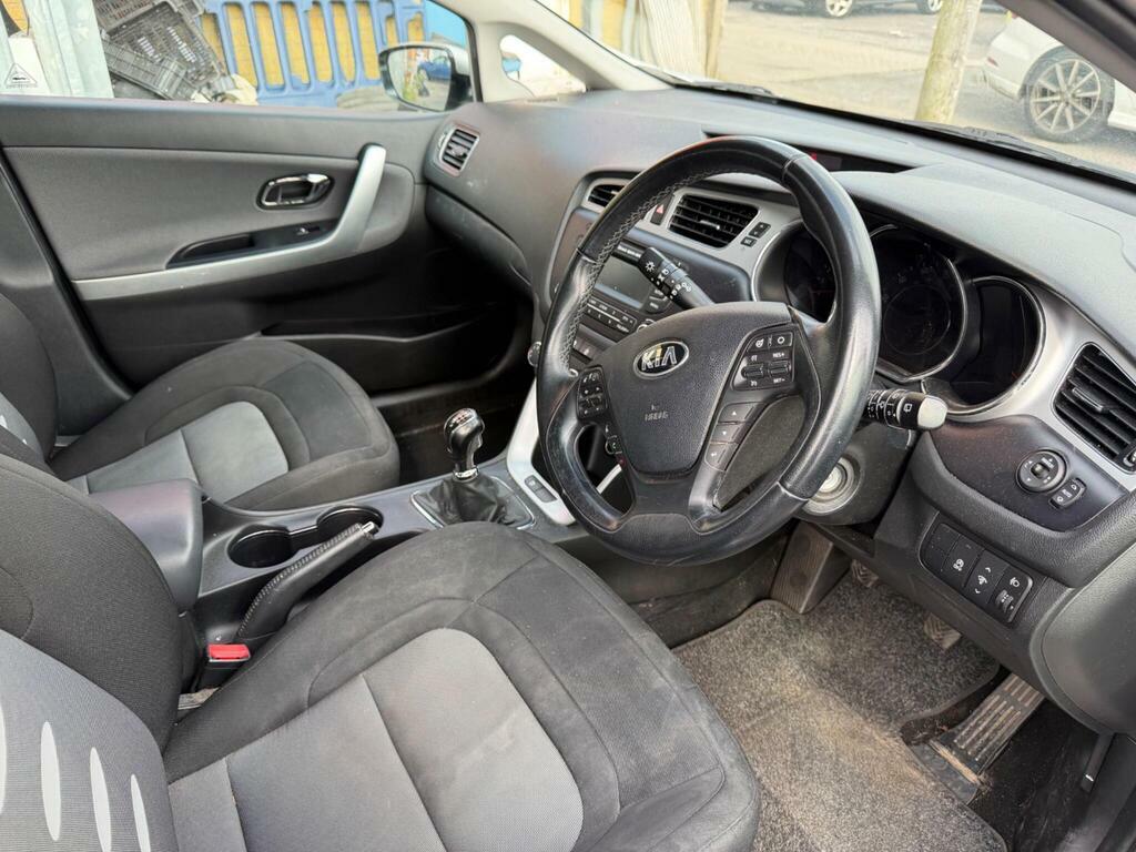 Kia Ceed 1.6 Gdi Ecodynamics 3 Hatchback Silver #11
