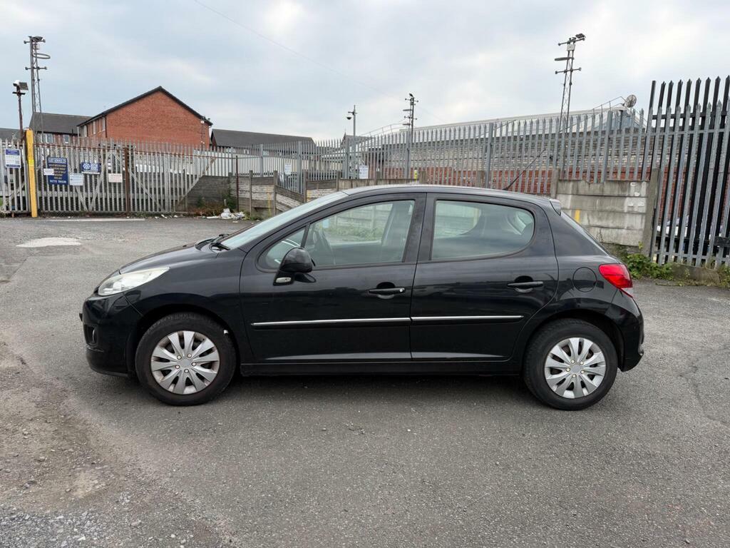 Peugeot 207 1.4 Active Euro 5 Black #5