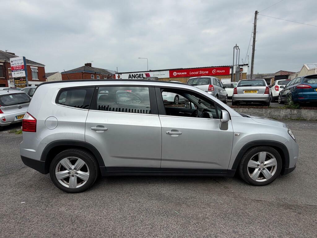 Chevrolet Orlando 2.0 Vcdi Ltz Euro 5 Silver #5