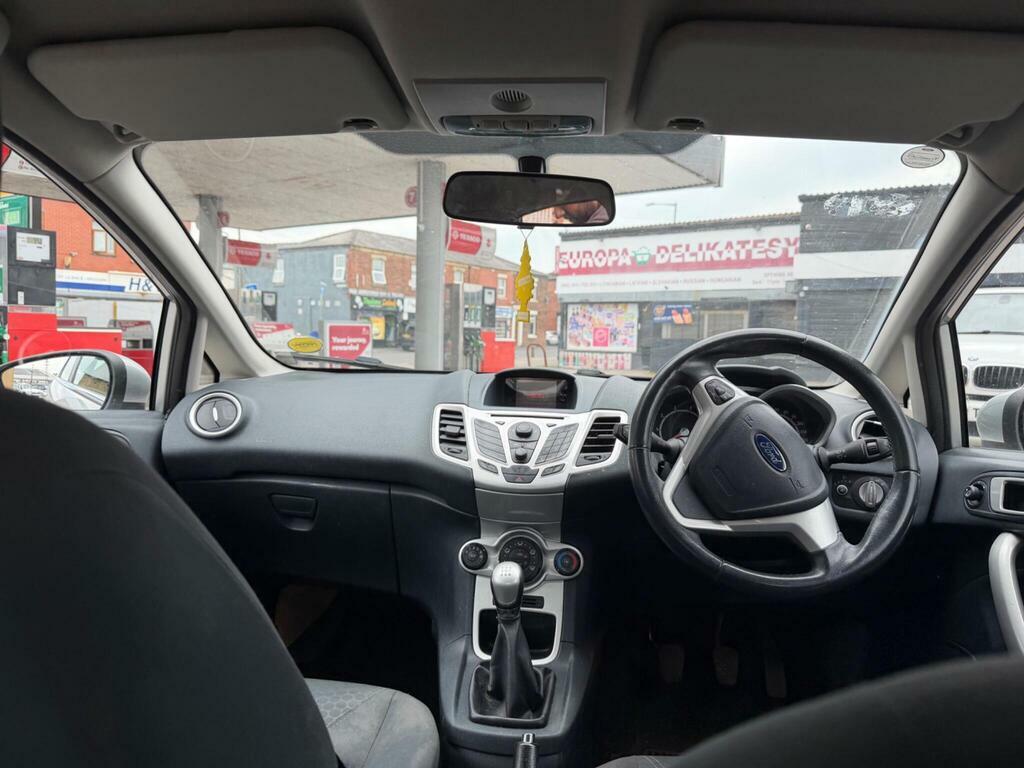 Ford Fiesta Tdci Zetec U865 White #9