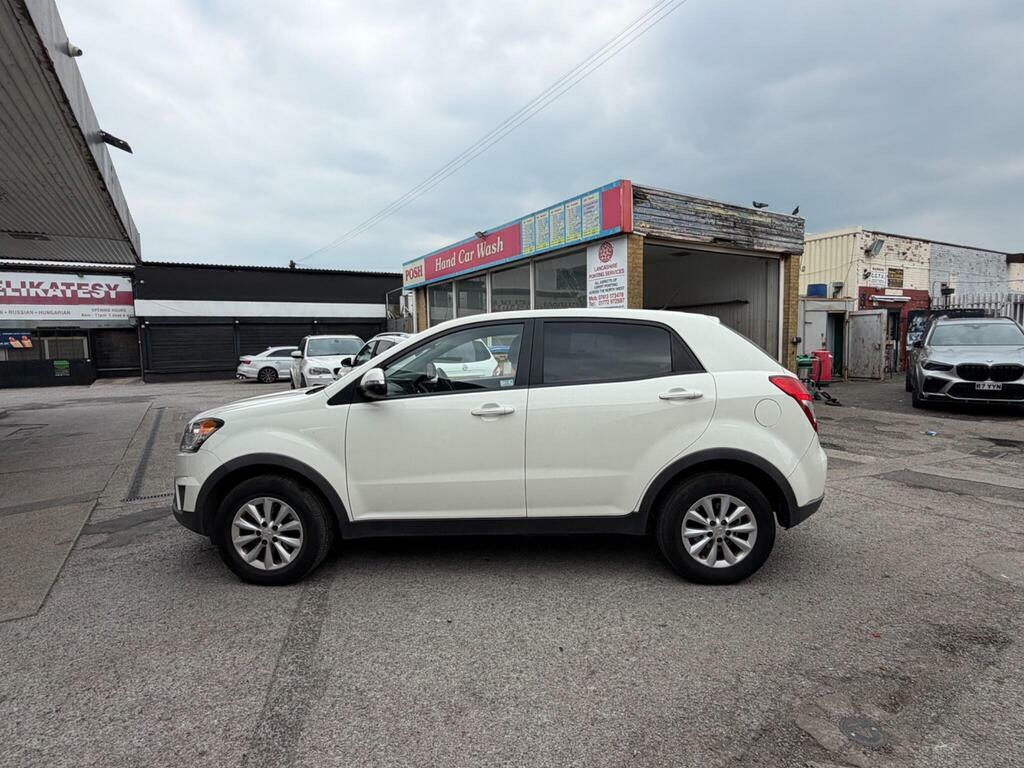 SsangYong Korando 2.0D Se4 4Wd Euro 5 White #4