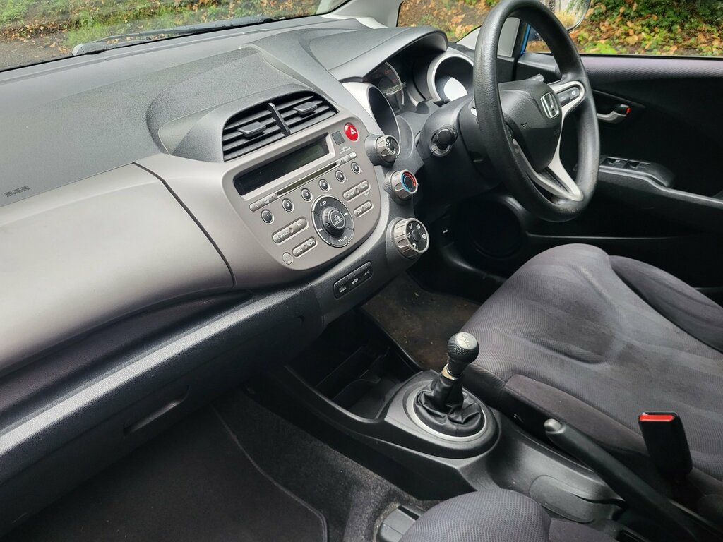 Honda Jazz Hatchback Blue #8