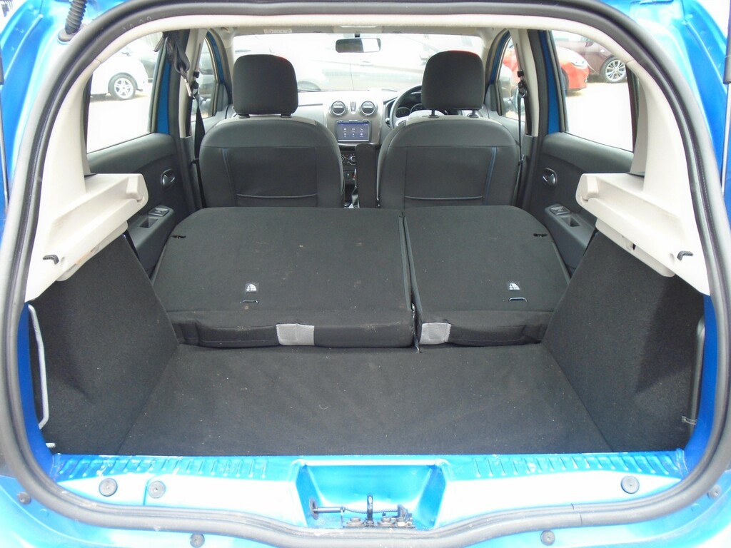 Dacia Sandero Stepway Sandero Stepway Laureate Tce White #18