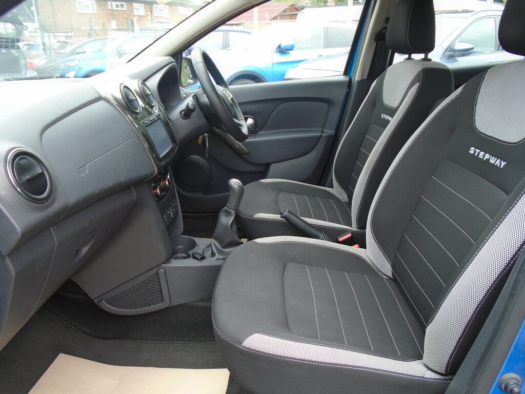 Dacia Sandero Stepway Sandero Stepway Laureate Tce White #20