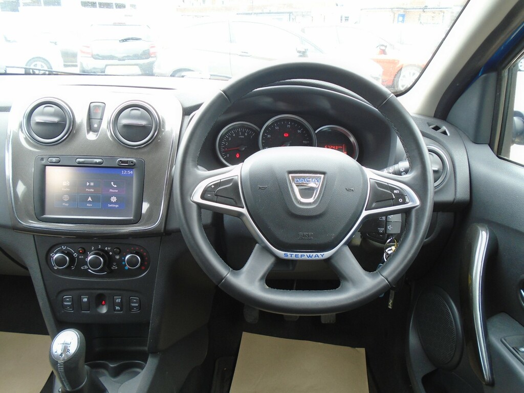 Dacia Sandero Stepway Sandero Stepway Laureate Tce White #14