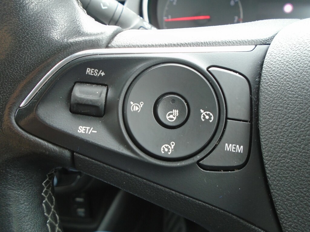 Vauxhall Crossland Ultimate Black #27