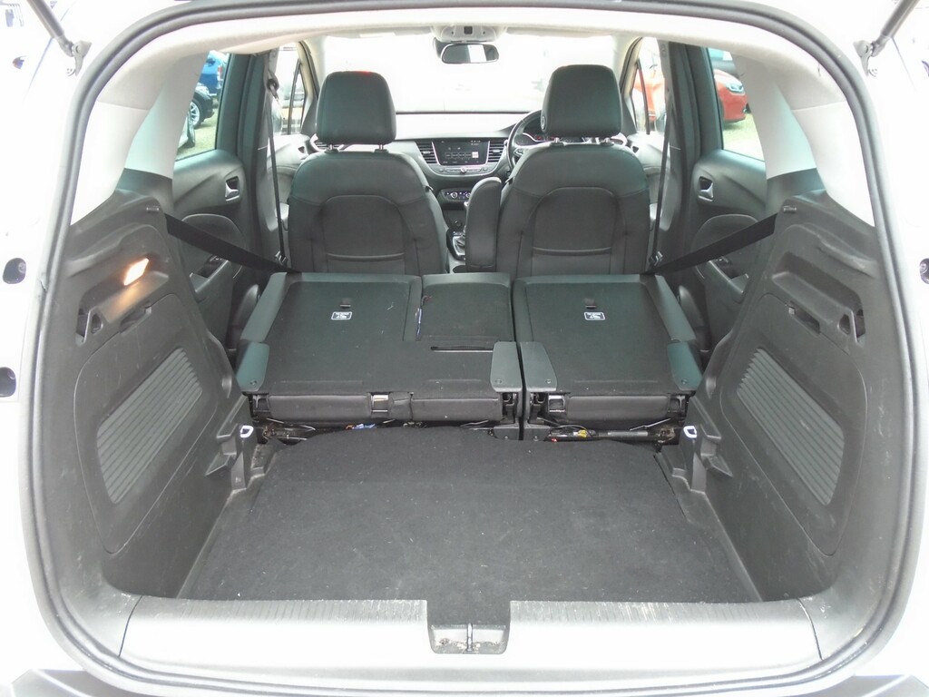 Vauxhall Crossland Ultimate Black #18
