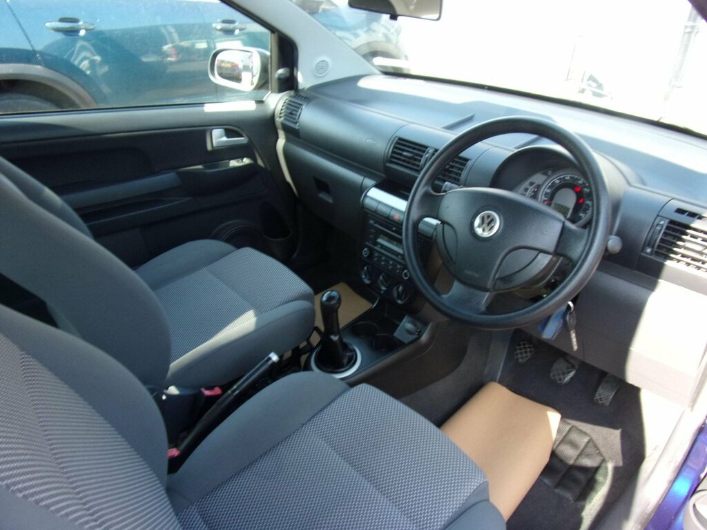 Volkswagen Fox 6V Urban Fox Euro 4 Red #10