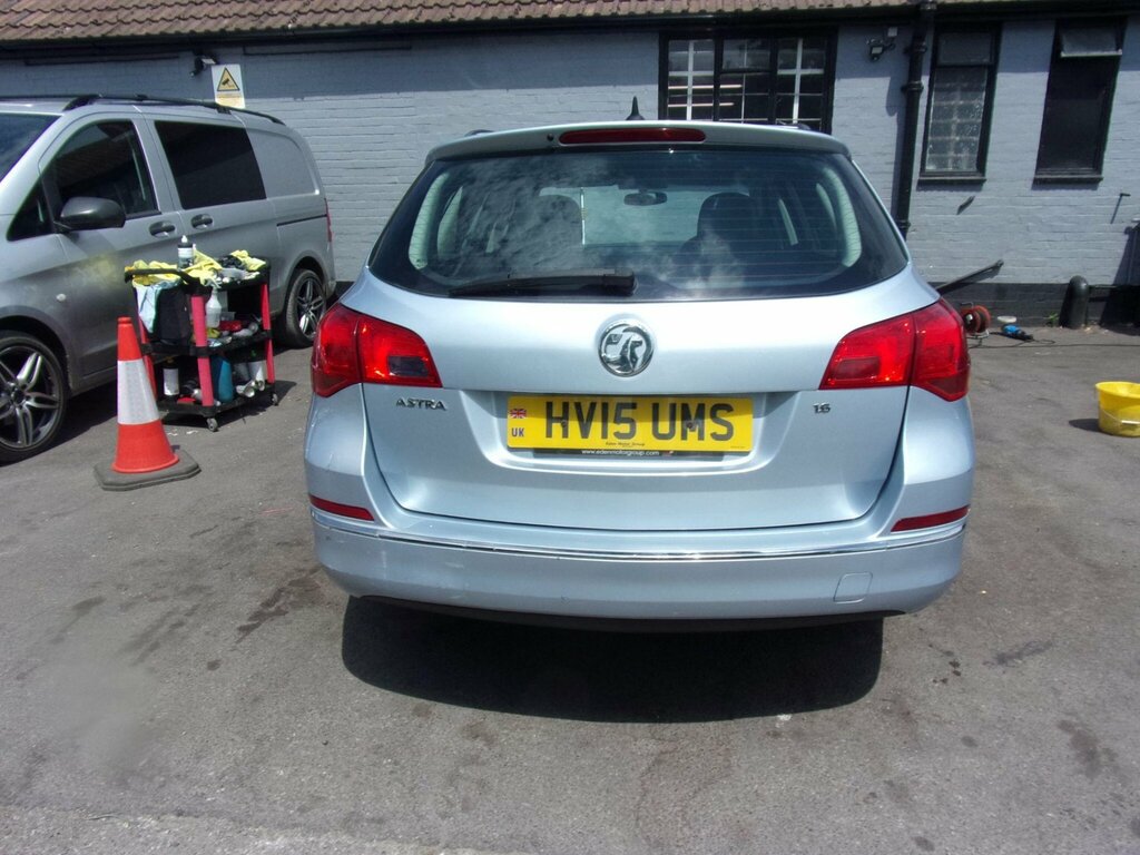 Vauxhall Astra 1.6I Tech Line Sports Tourer Euro 6 Silver #4