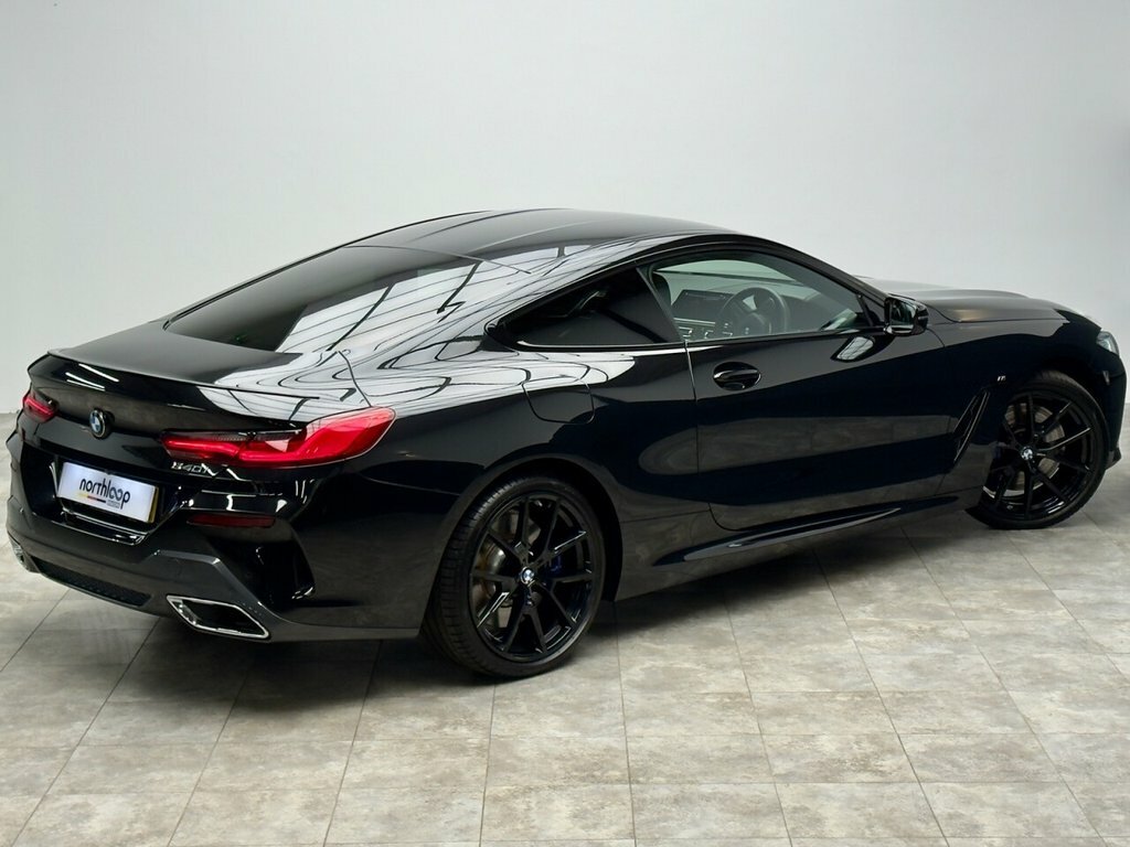 BMW 8 Series Gran Coupe 3L Null Black #3