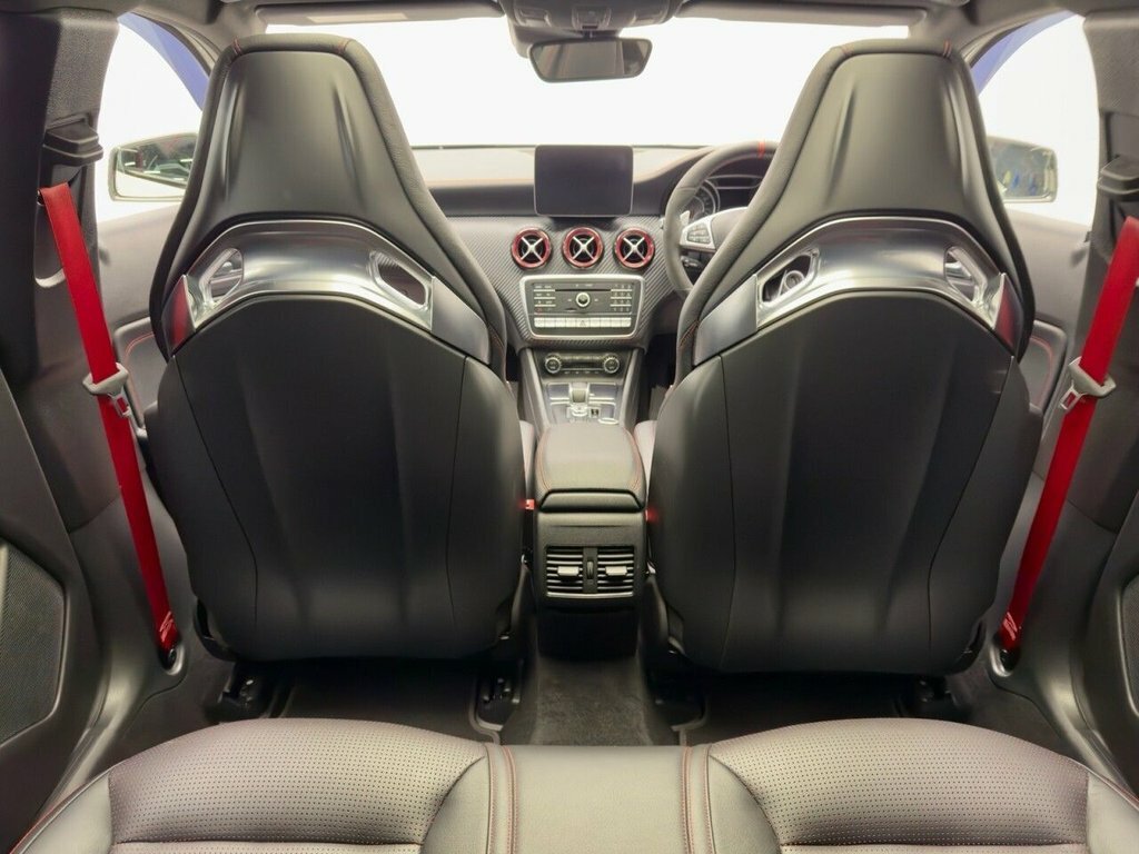 Mercedes-Benz A Class 1.5 A180d Amg Red #6