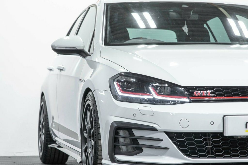 Volkswagen Golf 1.6 Tdi Match White #8