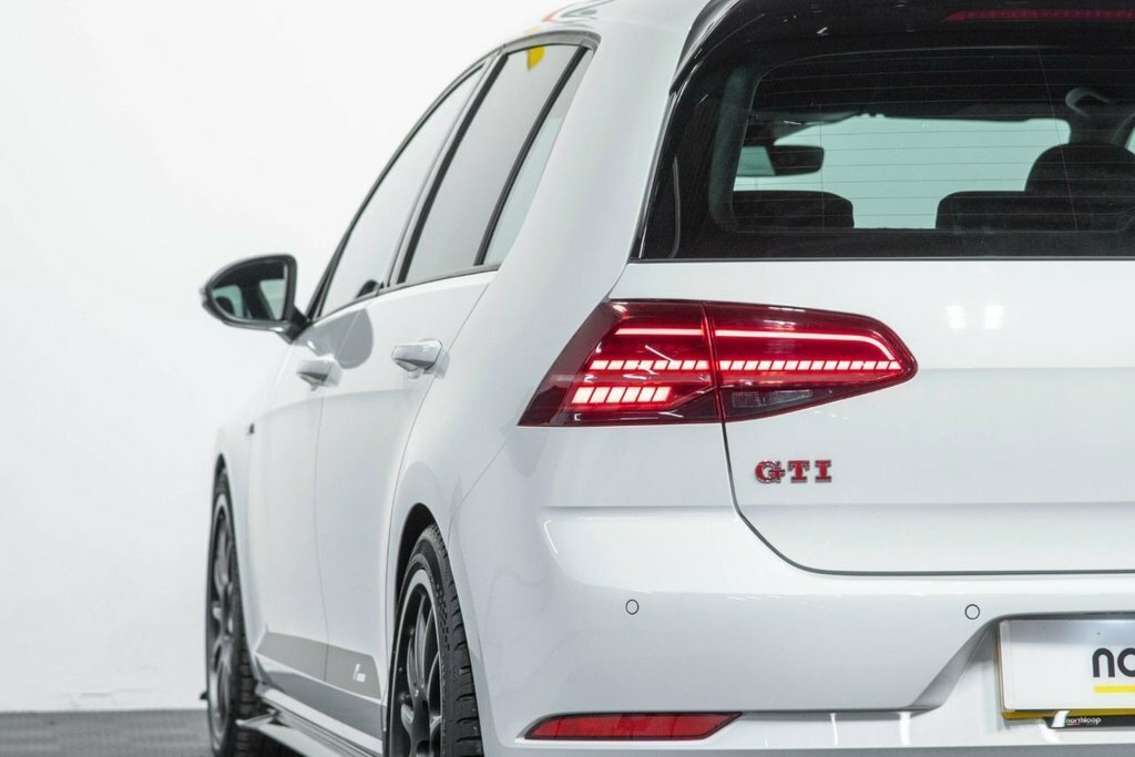 Volkswagen Golf 1.6 Tdi Match White #13