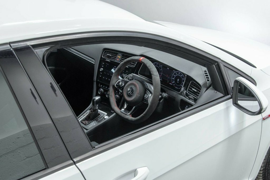 Volkswagen Golf 1.6 Tdi Match White #31