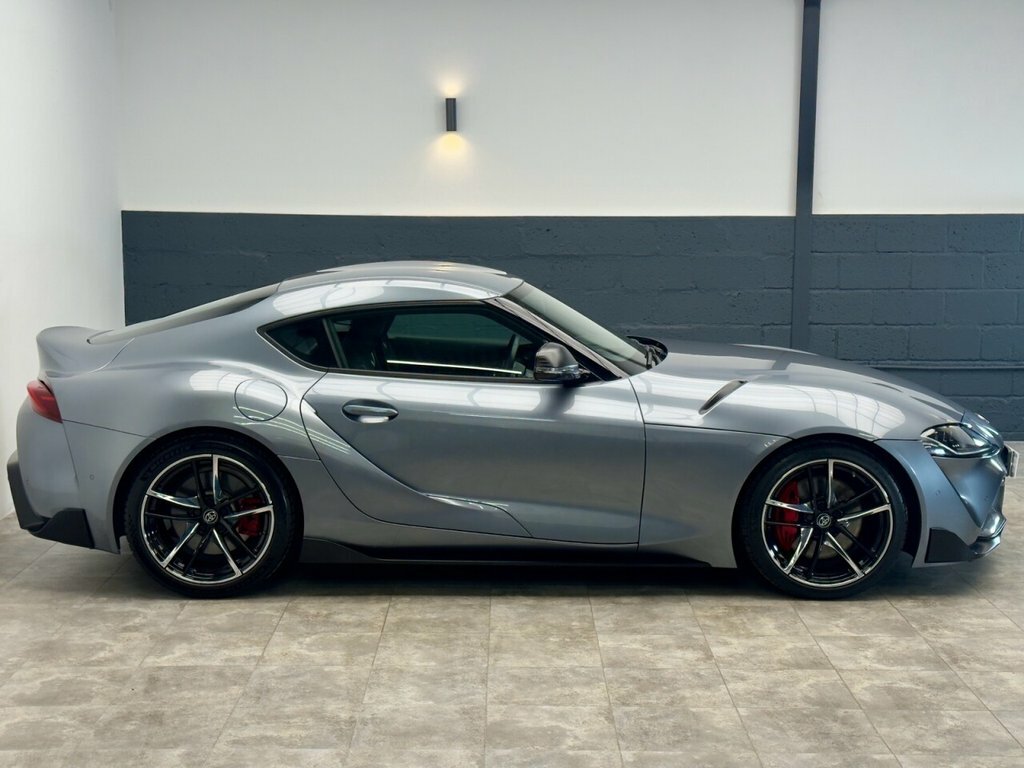 Toyota Supra Supra Pro Red #31