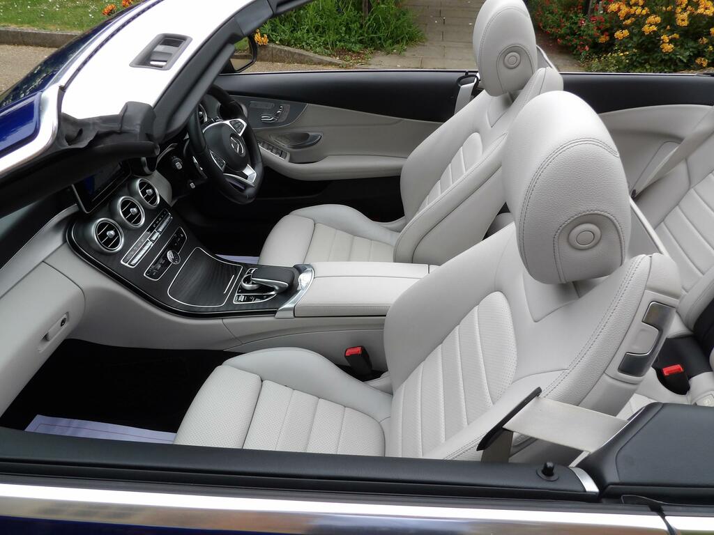 Mercedes-Benz C Class 2.1 C220d Amg Line Cabriolet G-tronic EF18XEY Blue #4