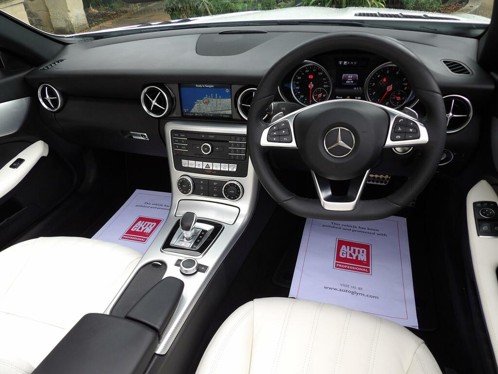 Mercedes-Benz SLC 2.0 Slc200 Amg Line Convertible G-troni White #6