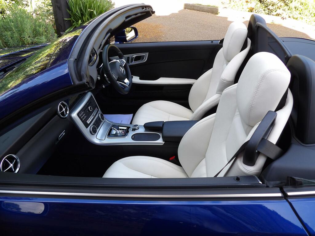 Mercedes-Benz SLC 2.0 Slc300 Amg Line Convertible G-troni Blue #5