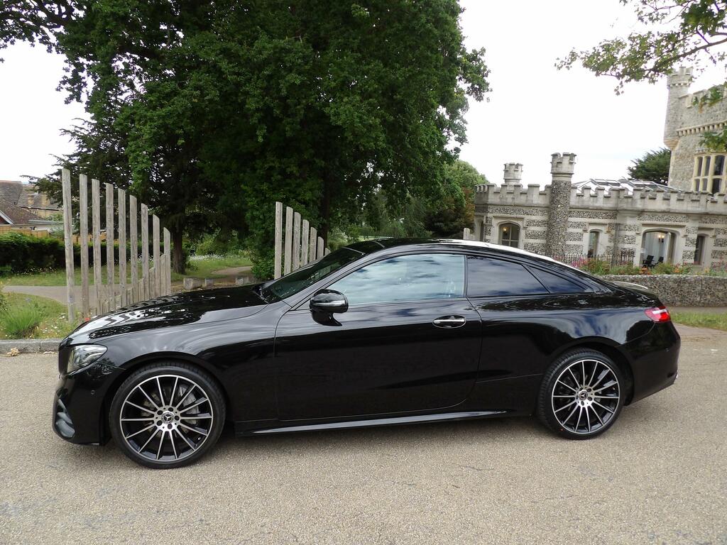 Mercedes-Benz E Class 2.0 E220d Amg Line Coupe G-tronic Euro Black #4