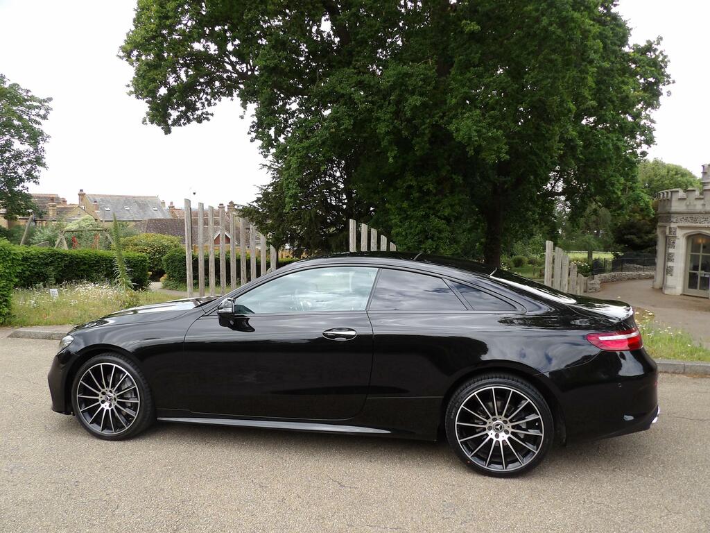 Mercedes-Benz E Class 2.0 E220d Amg Line Coupe G-tronic Euro Black #5