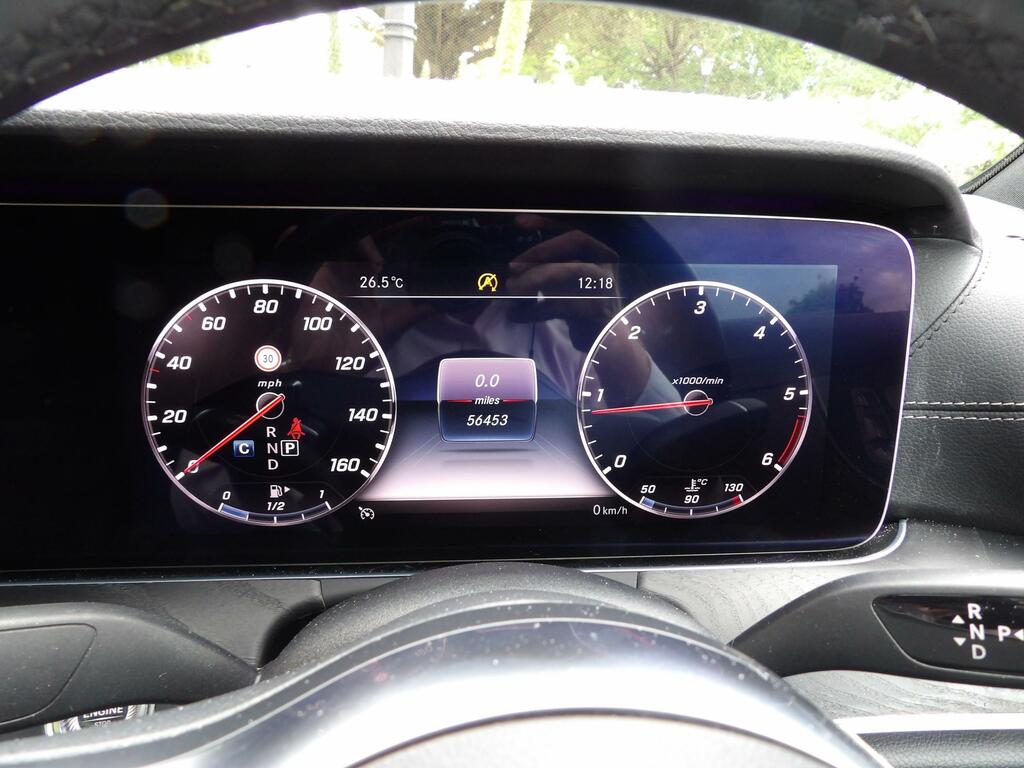 Mercedes-Benz E Class E350d 4Matic Amg Line Premium 9G-tronic Silver #26