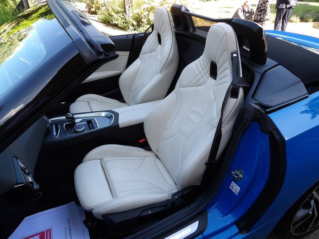 BMW Z4 2.0 20I M Sport Convertible Sdrive Blue #2