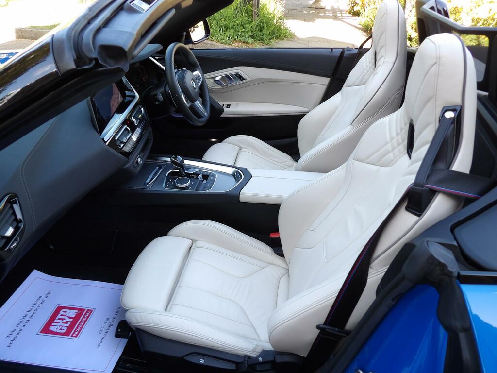 BMW Z4 2.0 20I M Sport Convertible Sdrive Blue #4