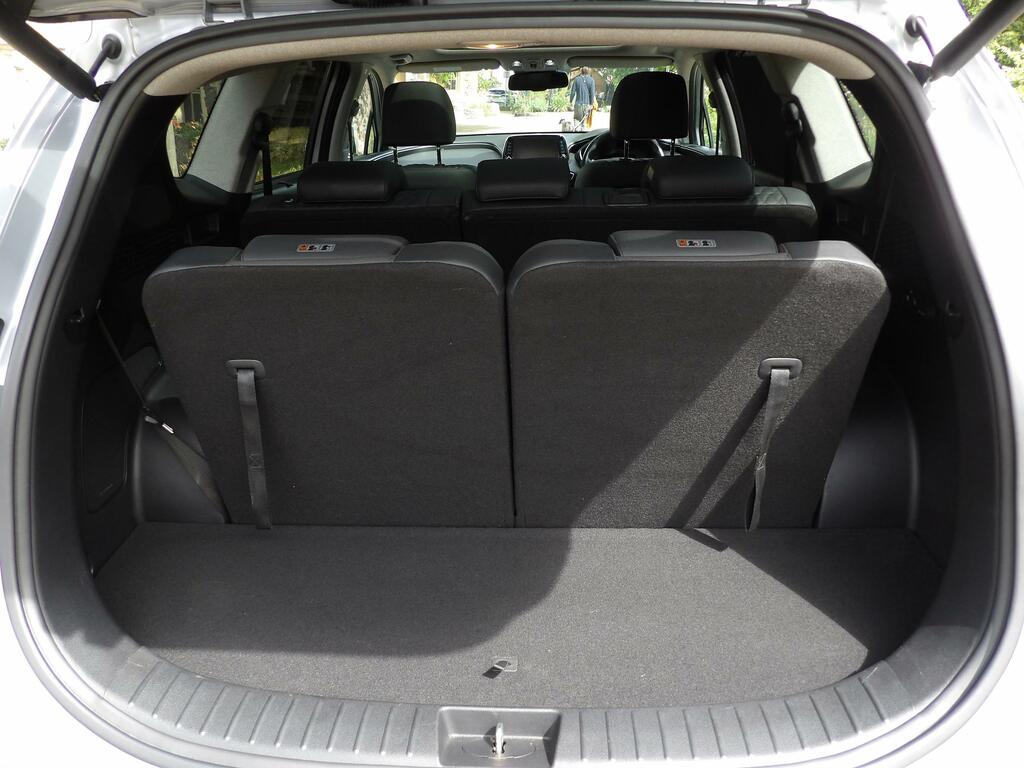 Hyundai Santa Fe   #14