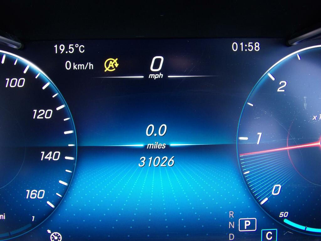 Mercedes-Benz C Class C 200 Amg Line Premium White #26
