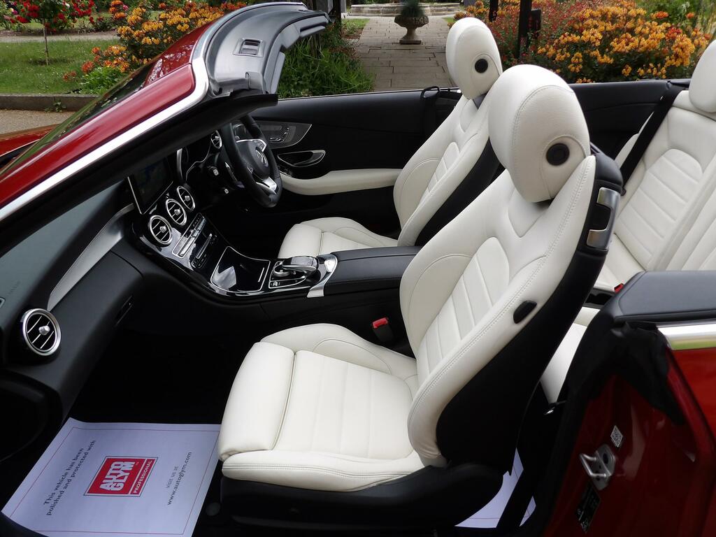 Mercedes-Benz C Class 2.0 C300 Amg Line Premium Plus Cabriolet Pet Red #3