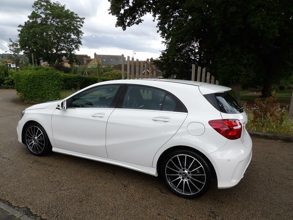 Mercedes-Benz A Class 1.6 A160 Amg Line Premium Plus Hatchback Pet DX67TJU White #6