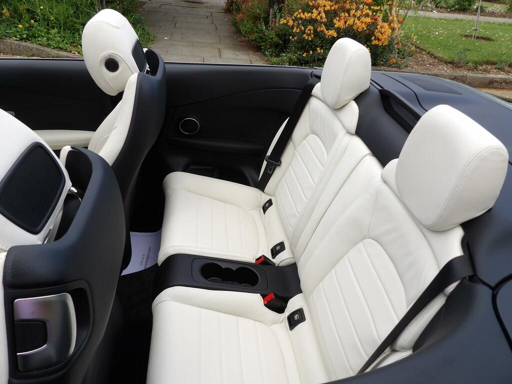 Mercedes-Benz C Class 2.0 C220d Amg Line Premium Cabriolet Black #5
