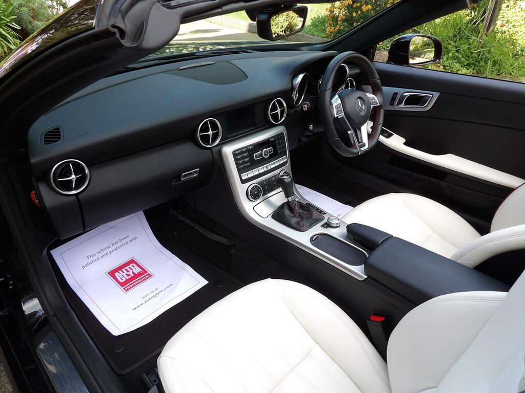 Mercedes-Benz SLK 2.1 Slk250 Cdi Amg Sport Convertible G- Black #4