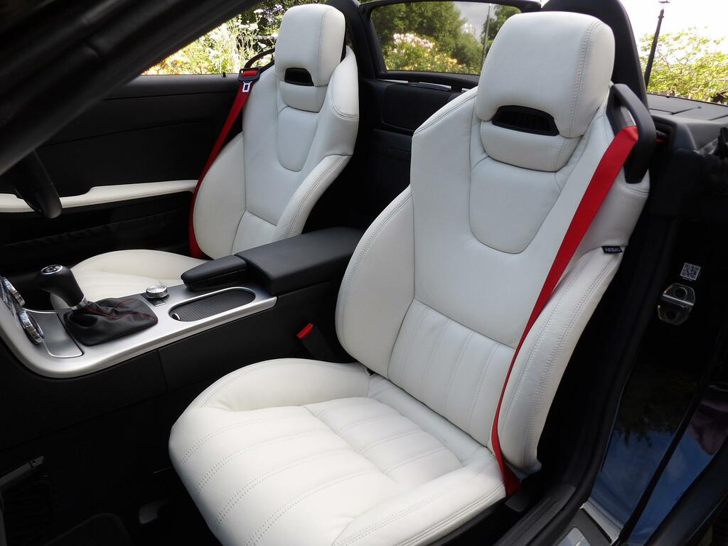 Mercedes-Benz SLK 2.1 Slk250 Cdi Amg Sport Convertible G- Black #2