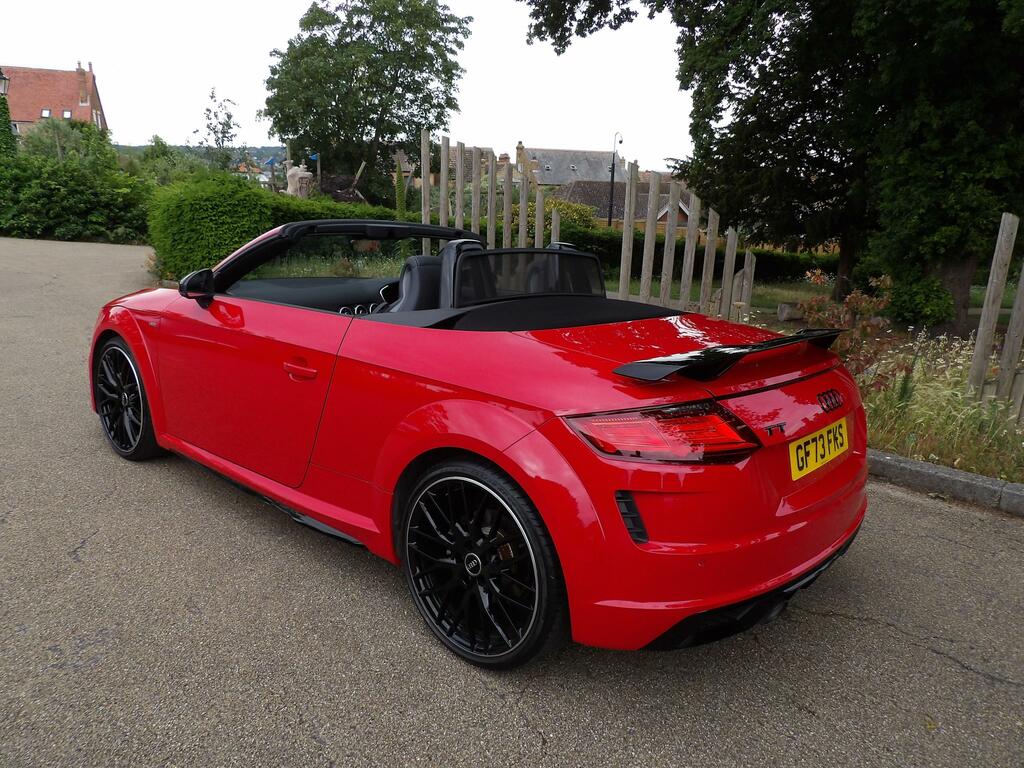 Audi TT 2.0 Tfsi 40 Black Edition Roadster S Tr Red #5
