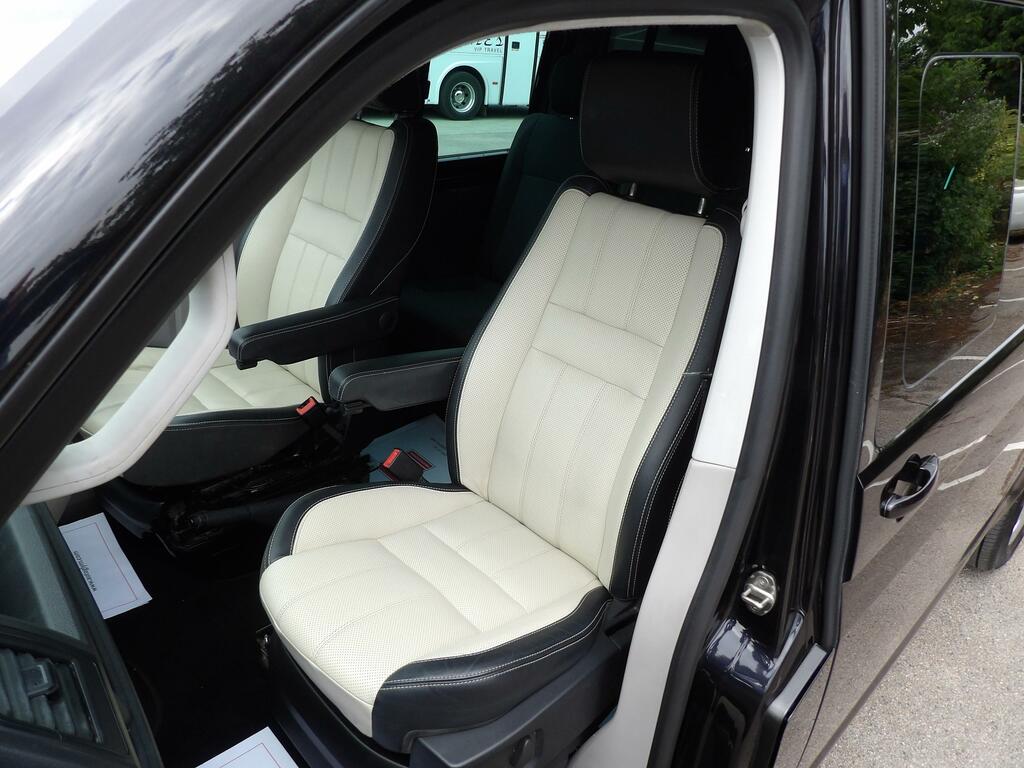 Volkswagen Transporter 2.0 Tdi T32 Bluemotion Tech Highline Kombi Double Black #2