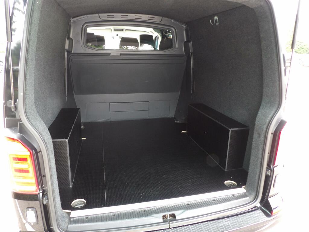 Volkswagen Transporter Combi Van 2.0 Bitdi T32 Bluemotion Tech Highline C Purple #20