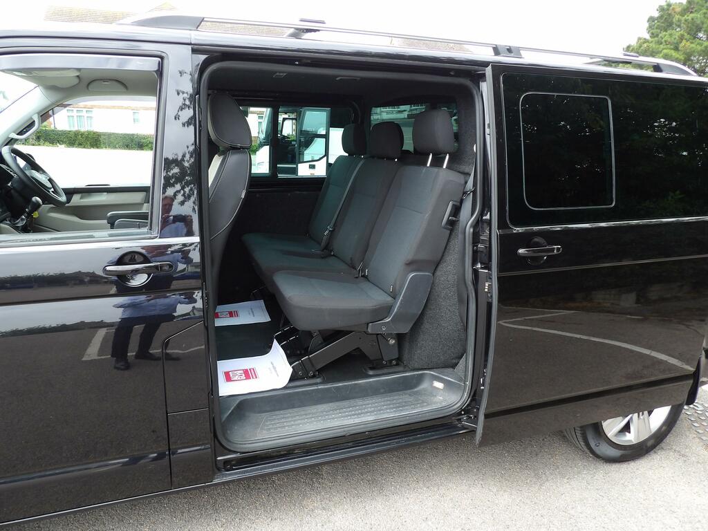 Volkswagen Transporter Combi Van 2.0 Bitdi T32 Bluemotion Tech Highline C Purple #19