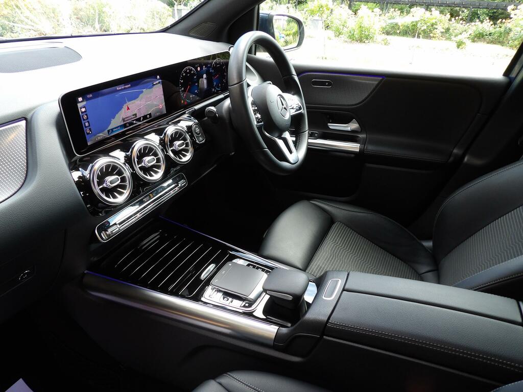 Mercedes-Benz B Class B200d Sport Premium Plus Black #15