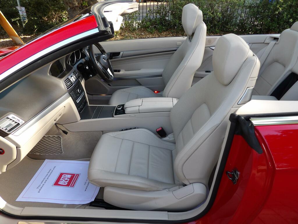Mercedes-Benz E Class 2.1 E220 Bluetec Amg Line Premium Cabriolet Red #3