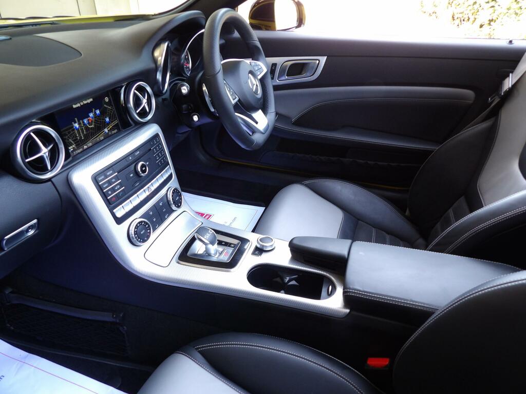 Mercedes-Benz SLC 2.0 Slc200 Final Edition Convertible G- Yellow #5