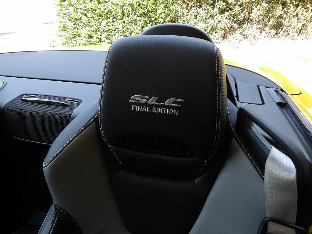 Mercedes-Benz SLC 2.0 Slc200 Final Edition Convertible G- Yellow #3