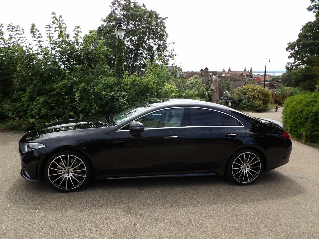 Mercedes-Benz CLS Amg Line Black #10