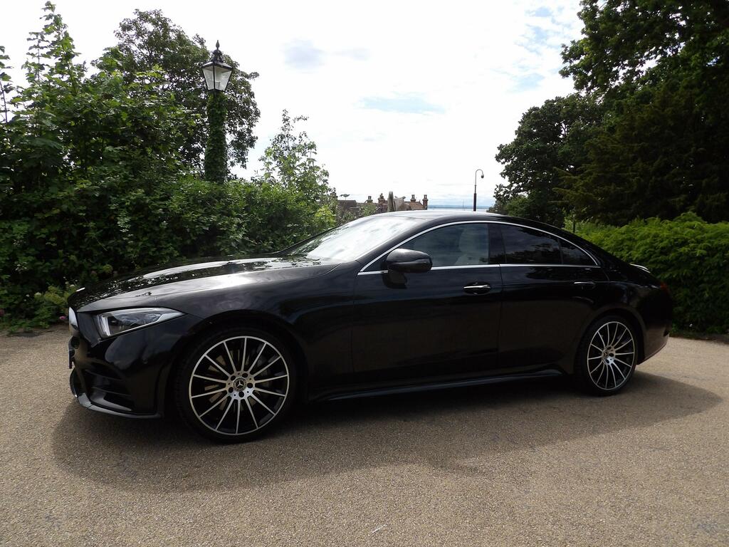 Mercedes-Benz CLS Amg Line Black #11
