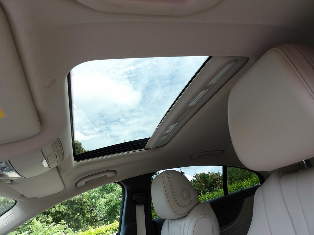 Mercedes-Benz CLS 2.0 Cls300d Amg Line Premium Plus Coupe Dies Black #2