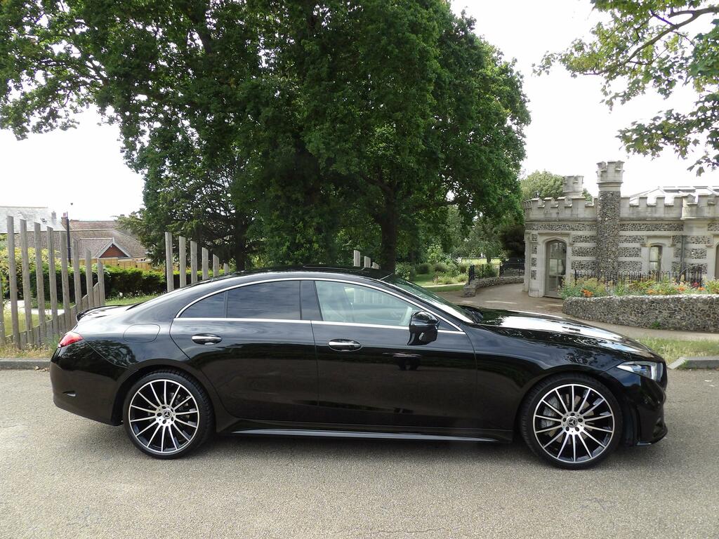 Mercedes-Benz CLS Amg Line Black #15