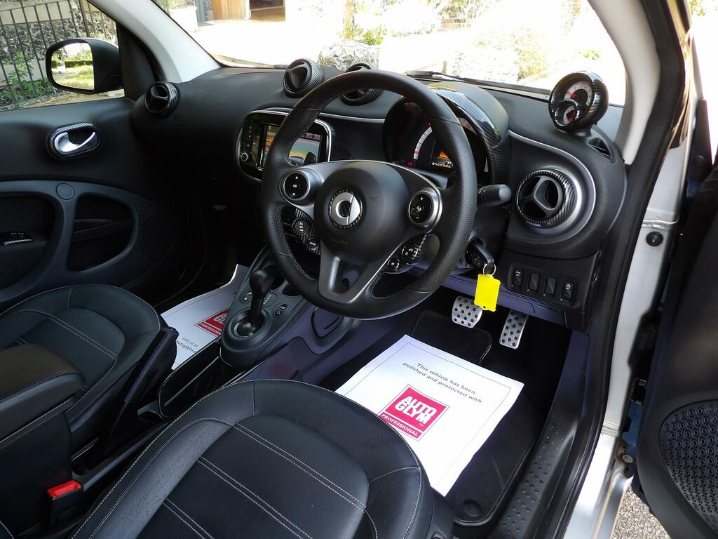 Smart Fortwo Cabrio Fortwo Prime Black #19