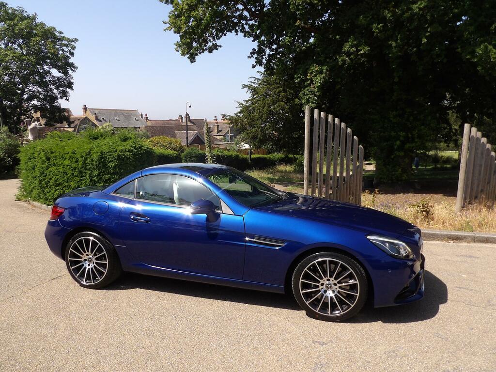 Mercedes-Benz SLC Amg Line Black #32