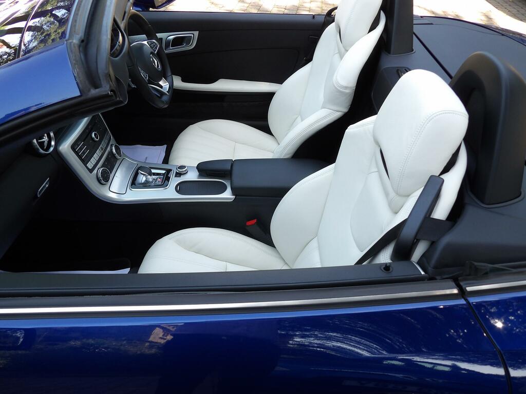 Mercedes-Benz SLC 1.6 Slc180 Amg Line Convertible G-troni Blue #4